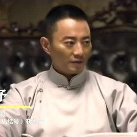 万茜自爆一年潜七次,一年潜入七次，揭秘她的神秘生活